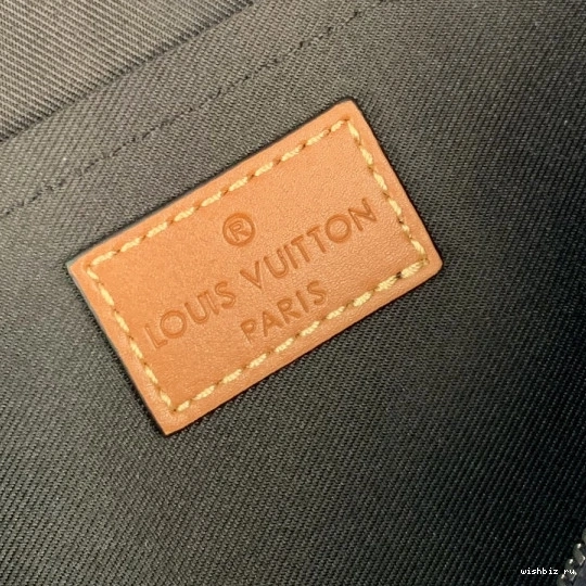 WIS VUITTON CITY KEEPALL LOUIS 1204